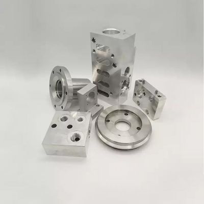 Laser di alluminio dei pezzi meccanici del tornio di CNC che taglia le parti del prototipo di CNC professionali