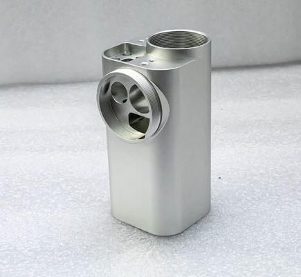 Le parti di giro di CNC dell'OEM spolverizzano la precisione termica ricoprente di CNC hanno girato la verniciatura delle parti